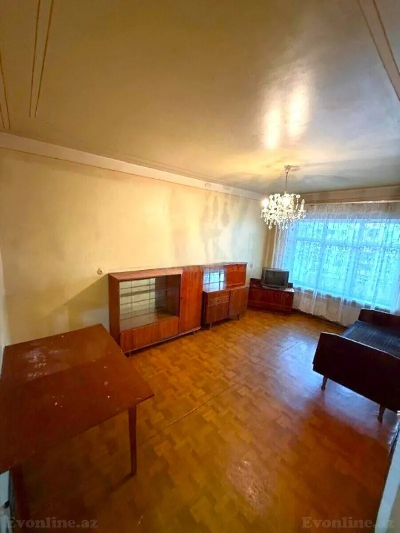 4 otaqlı Mənzil 110 m² Həzi Aslanov m. Satılır