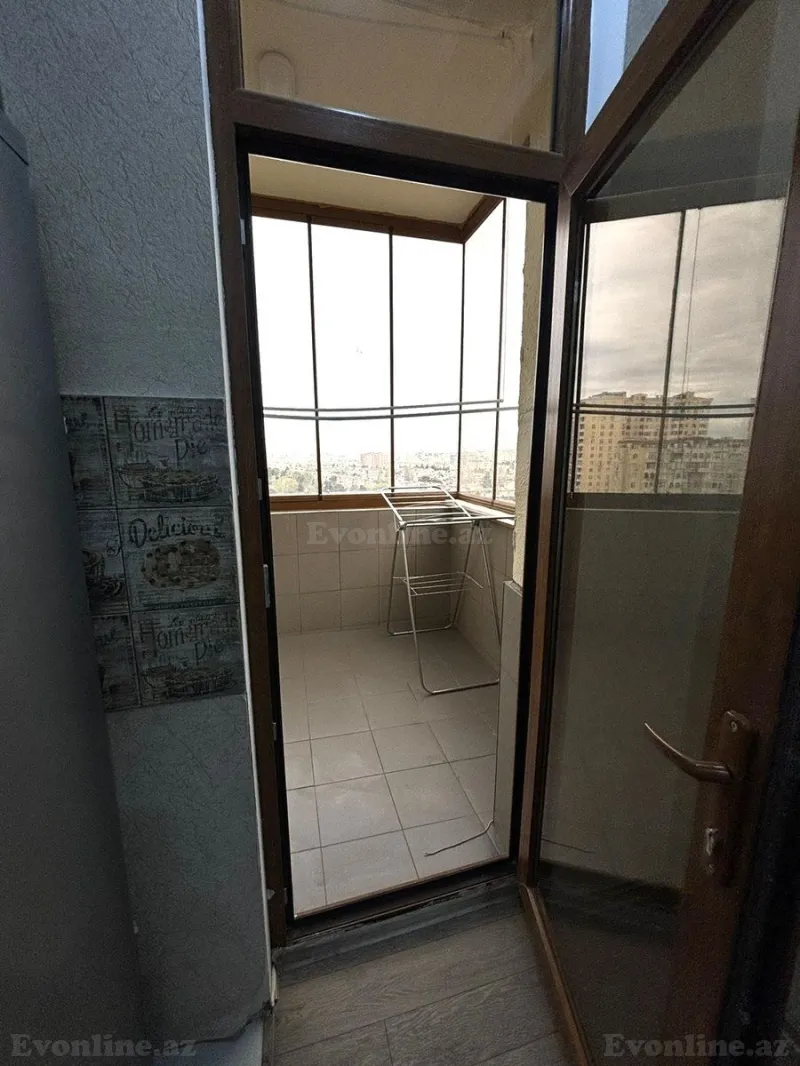 Kirayə verilir 3 otaqlı Mənzil Yeni tikili 130 m² Memar Əcəmi m. - şəkil 12