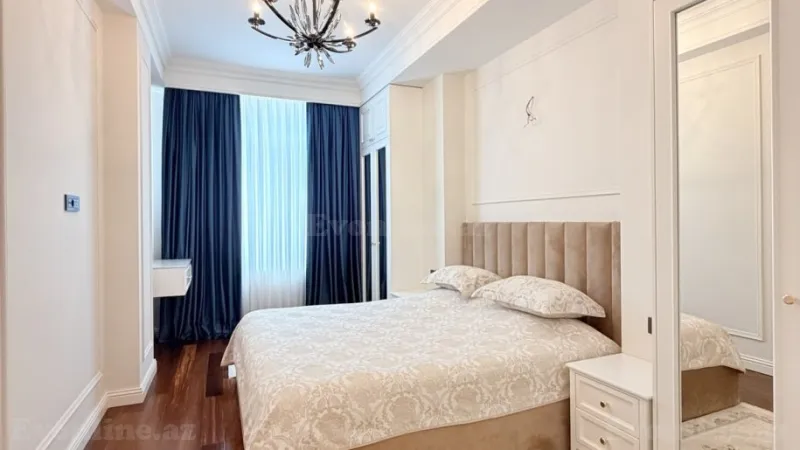 Satılır 4 otaqlı Mənzil Yeni tikili 188 m² 28 May m. - şəkil 12