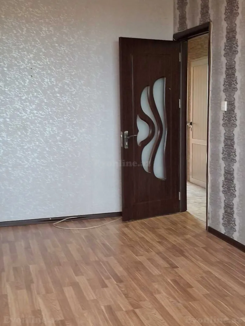 Satılır 5 otaqlı Mənzil Köhnə tikili 100 m² Buzovna - şəkil 4