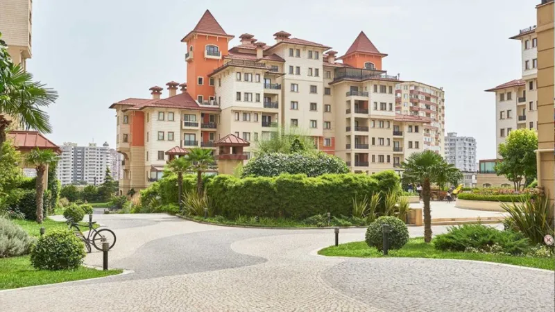 Kirayə verilir 5 otaqlı Mənzil Yeni tikili 240 m² Nərimanov r. - şəkil 2