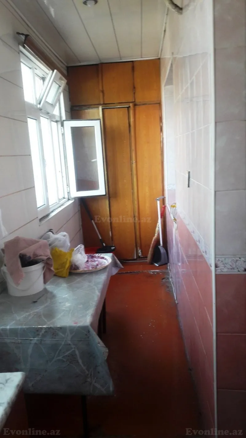 Kirayə verilir 3 otaqlı Mənzil Köhnə tikili 65 m² 8 Noyabr m. - şəkil 7