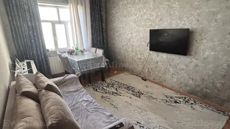 2 otaqlı Mənzil 40 m² Massiv V Satılır