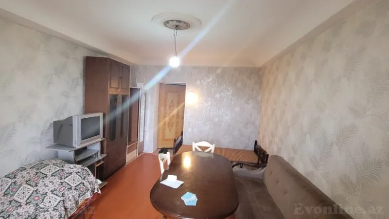 Kirayə verilir 1 otaqlı Mənzil Köhnə tikili 22 m² 8-ci kilometr