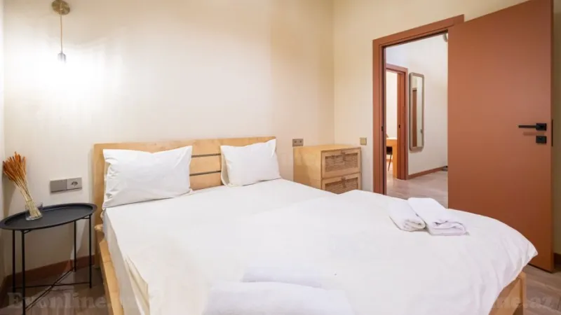 Satılır 3 otaqlı Mənzil Köhnə tikili 78 m² İçərişəhər m. - şəkil 7