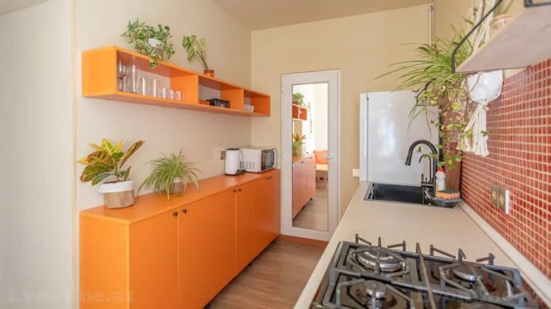 Satılır 3 otaqlı Mənzil Köhnə tikili 78 m² İçərişəhər m. - şəkil 9