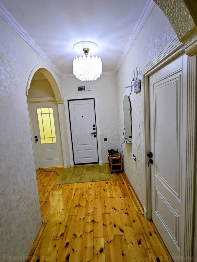 Satılır 4 otaqlı Mənzil Köhnə tikili 100 m² Suraxanı r. - şəkil 2