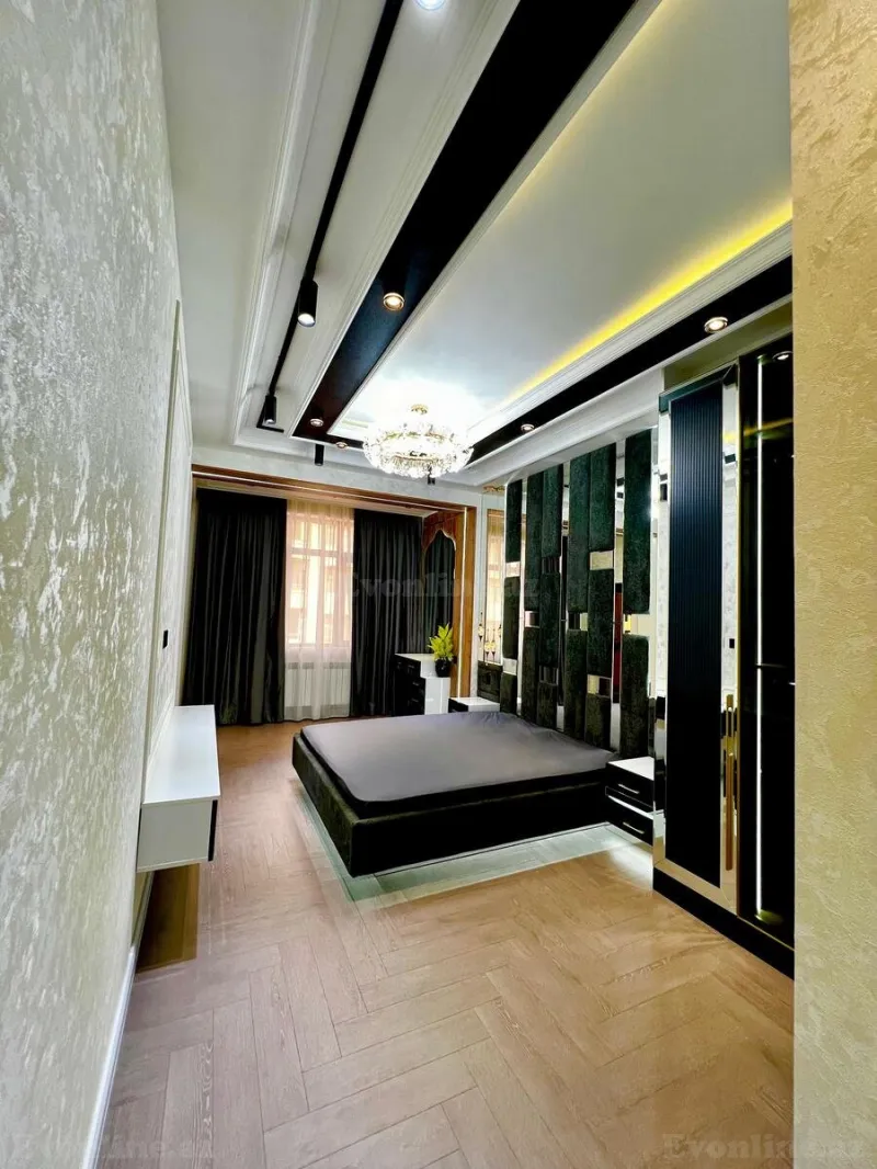 Satılır 3 otaqlı Mənzil Yeni tikili 155 m² 28 May m. - şəkil 8