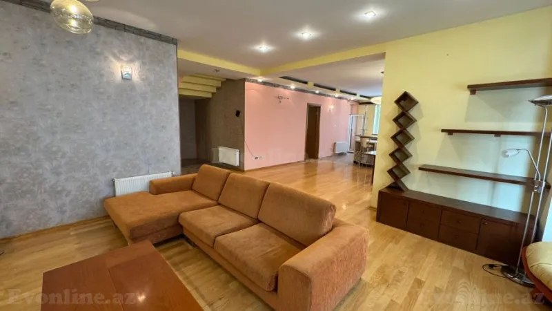 Kirayə verilir 6 otaqlı Mənzil Yeni tikili 250 m² İçərişəhər m. - şəkil 3