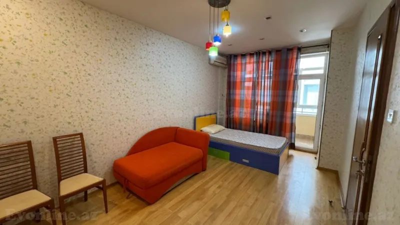 Kirayə verilir 6 otaqlı Mənzil Yeni tikili 250 m² İçərişəhər m. - şəkil 7