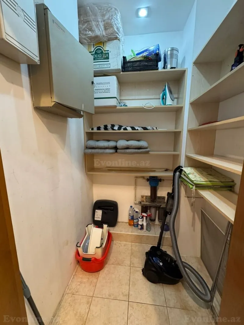 Kirayə verilir 6 otaqlı Mənzil Yeni tikili 250 m² İçərişəhər m. - şəkil 12