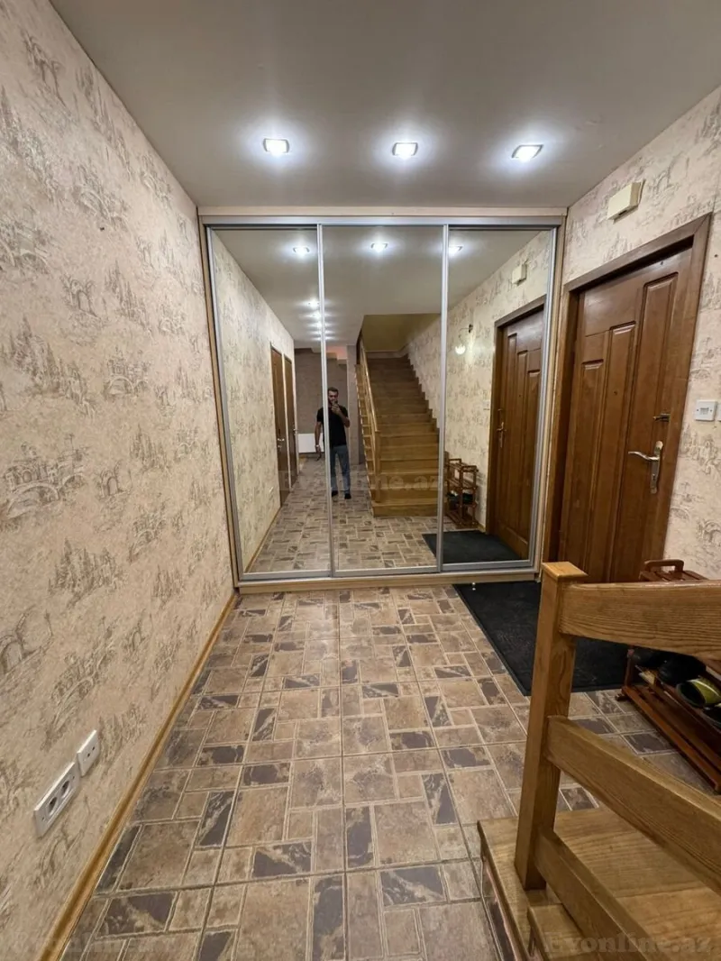 Kirayə verilir 6 otaqlı Mənzil Yeni tikili 250 m² İçərişəhər m. - şəkil 13