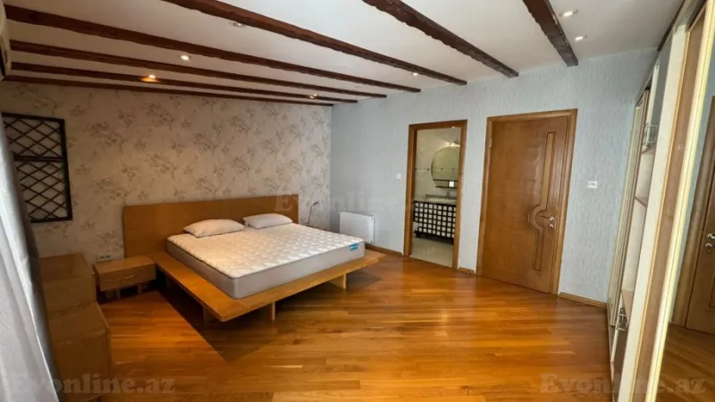 Kirayə verilir 6 otaqlı Mənzil Yeni tikili 250 m² İçərişəhər m. - şəkil 21