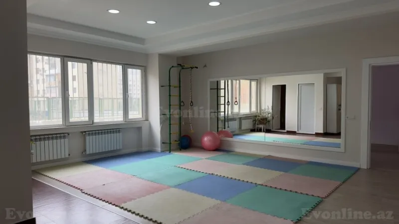 Obyekt 28 m² Xətai m. Kirayə verilir