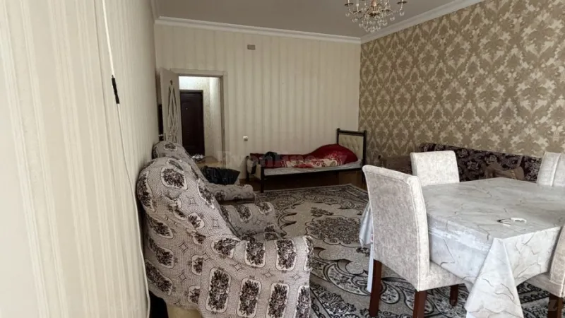 Kirayə verilir 2 otaqlı Mənzil Yeni tikili 83 m² Nərimanov r. - şəkil 2