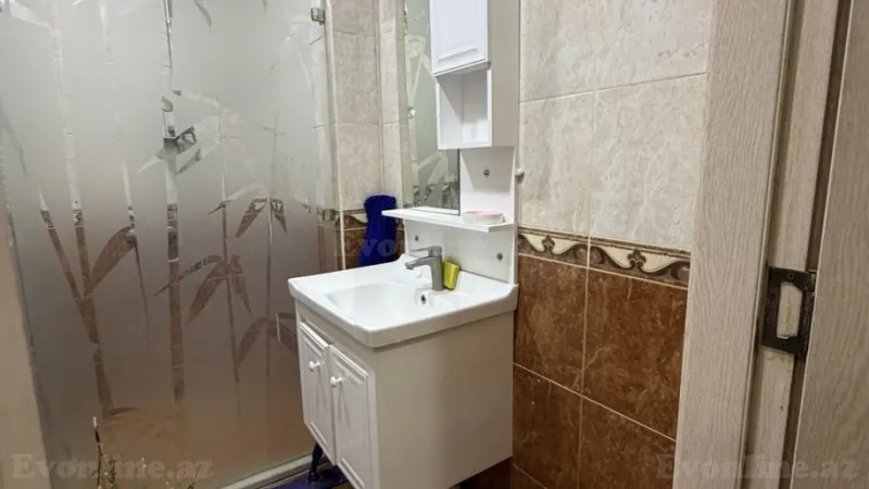 Kirayə verilir 2 otaqlı Mənzil Yeni tikili 83 m² Nərimanov r. - şəkil 6