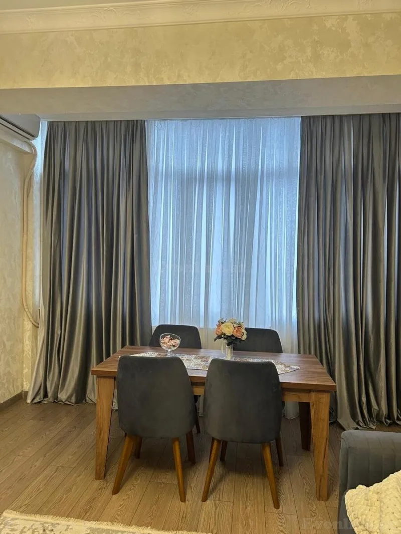 Kirayə verilir 1 otaqlı Mənzil Yeni tikili 60 m² Yasamal r. - şəkil 4