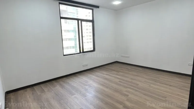 Kirayə verilir Ofis 70 m² 28 May m. - şəkil 3