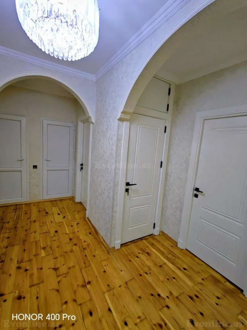 Satılır 4 otaqlı Mənzil Köhnə tikili 100 m² Suraxanı r. - şəkil 10