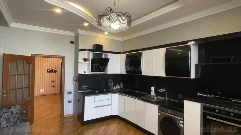 Satılır 4 otaqlı Mənzil Yeni tikili 172 m² Nəsimi r. - şəkil 9