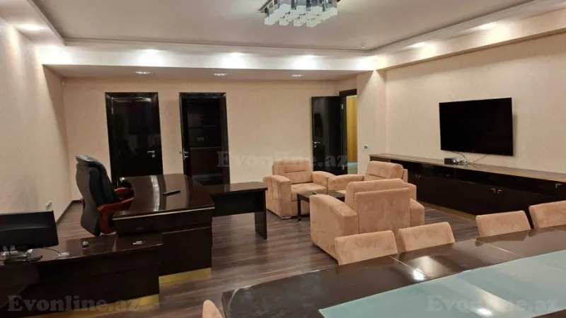 Kirayə verilir Ofis 322 m² 28 May m. - şəkil 2