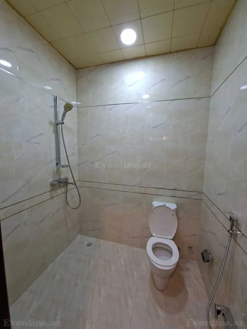 Kirayə verilir Ofis 322 m² 28 May m. - şəkil 8