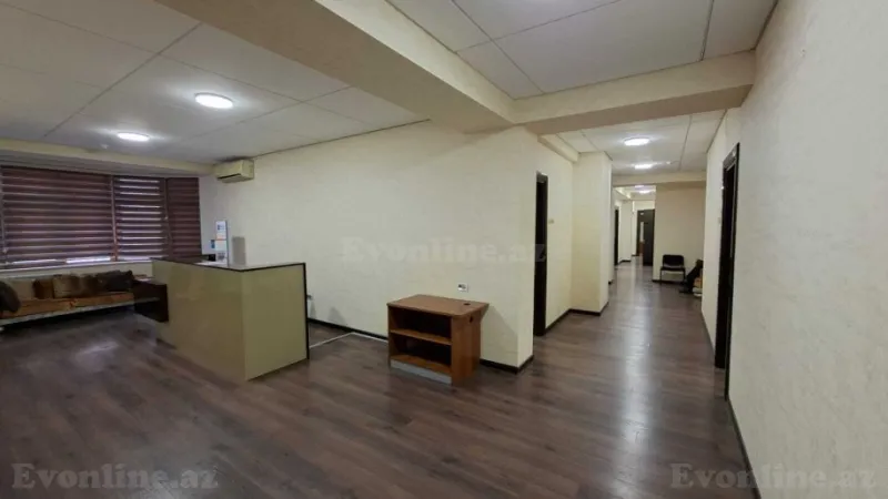 Kirayə verilir Ofis 322 m² 28 May m. - şəkil 13