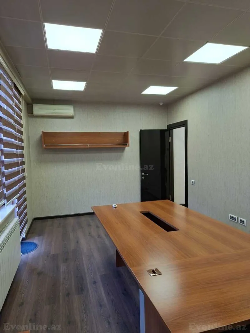 Kirayə verilir Ofis 322 m² 28 May m. - şəkil 25