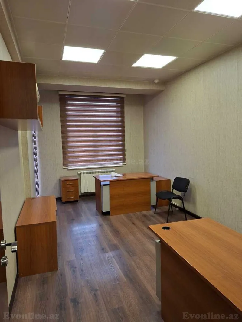Kirayə verilir Ofis 322 m² 28 May m. - şəkil 26