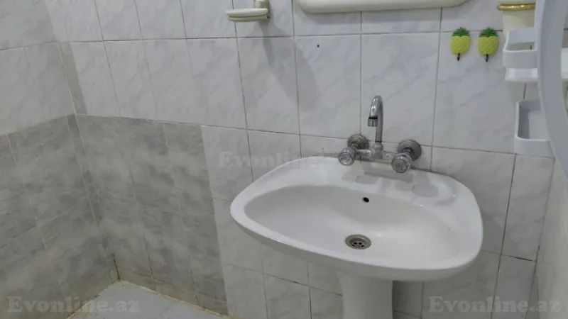 Kirayə verilir 2 otaqlı Mənzil Köhnə tikili 37 m² 7-ci mikrorayon - şəkil 7