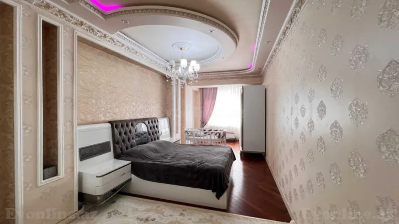 Satılır 4 otaqlı Mənzil Köhnə tikili 168 m² Qara Qarayev m. - şəkil 17