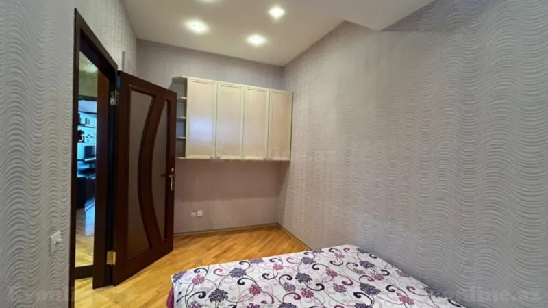 Kirayə verilir 3 otaqlı Mənzil Yeni tikili 100 m² Nəsimi r. - şəkil 18