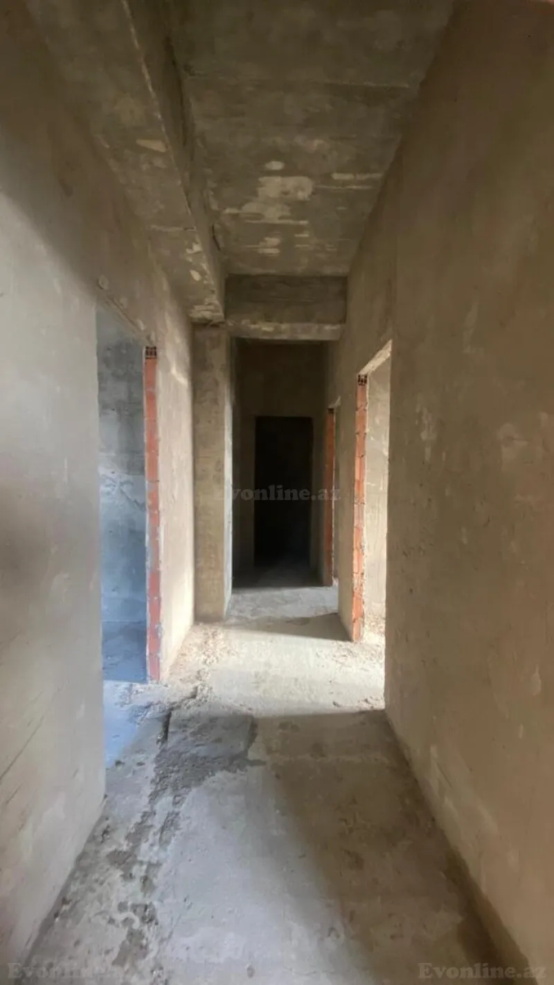 Satılır 3 otaqlı Mənzil Yeni tikili 91 m² 28 May m. - şəkil 3