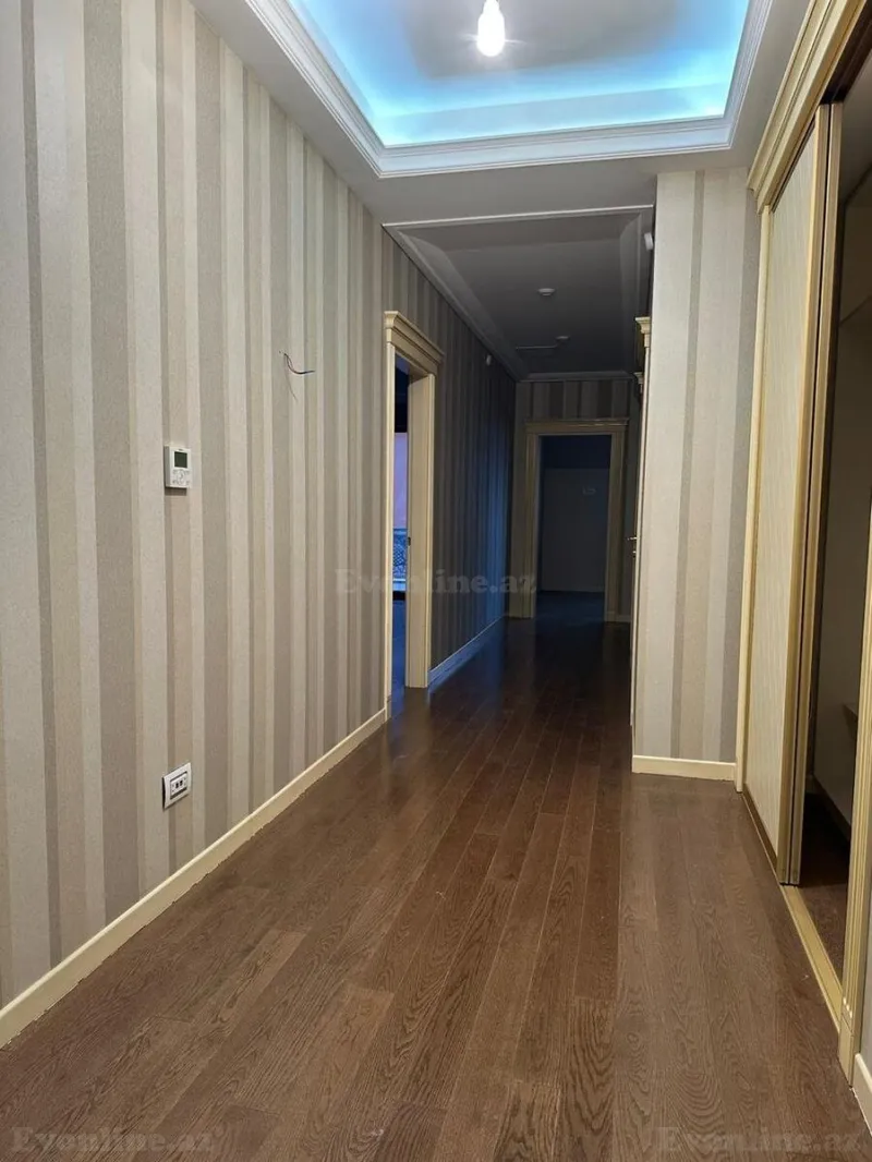 Satılır 4 otaqlı Mənzil Yeni tikili 278 m² Nərimanov r. - şəkil 14