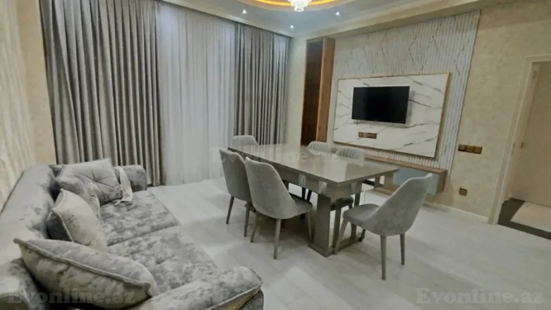 2 otaqlı Mənzil 70 m² 28 May m. Kirayə verilir