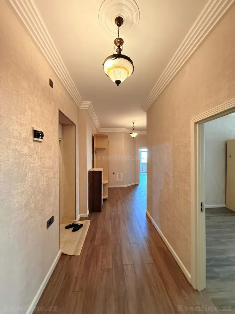 Satılır 3 otaqlı Mənzil Yeni tikili 110 m² İnşaatçılar m. - şəkil 12