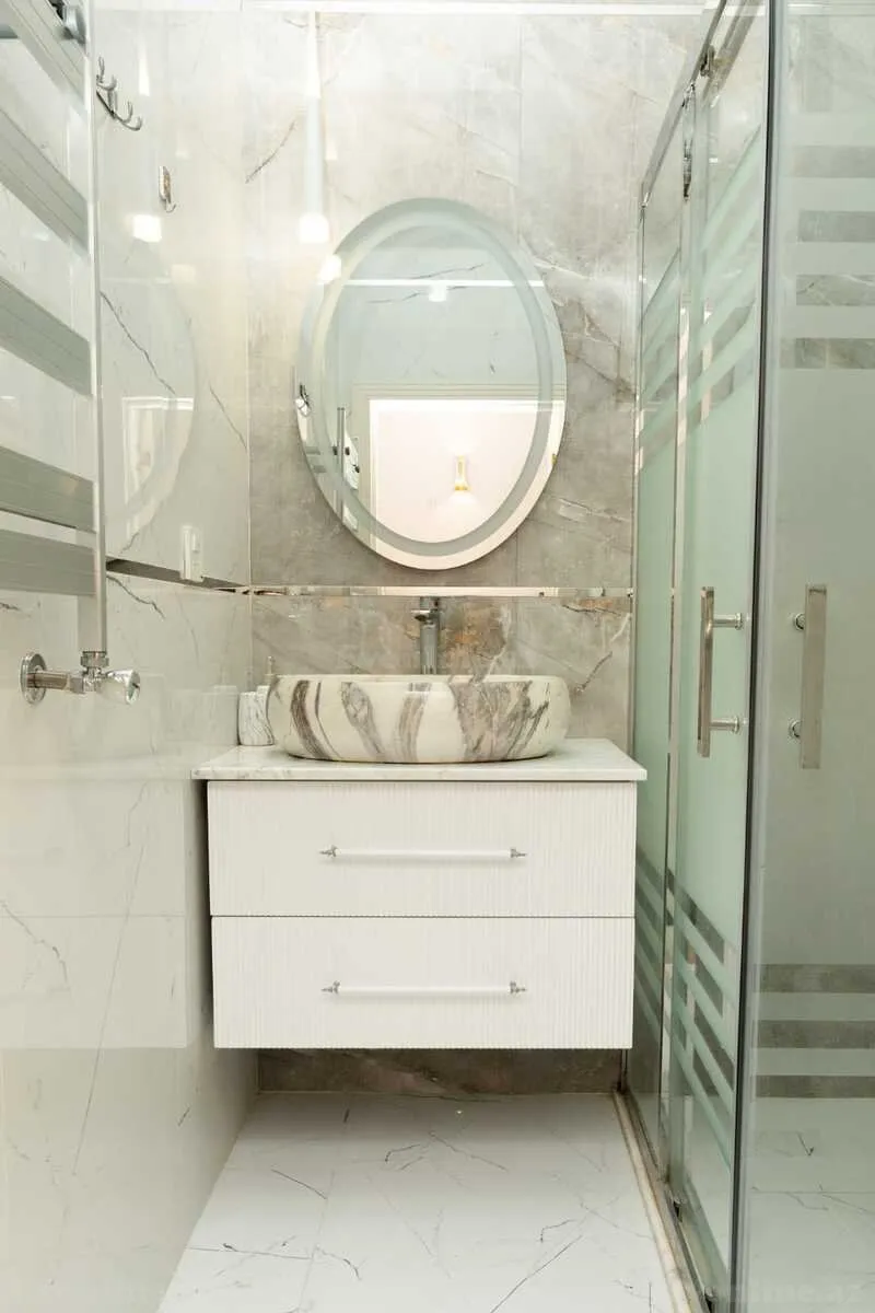 Kirayə verilir 2 otaqlı Mənzil Yeni tikili 68 m² Nərimanov r. - şəkil 13