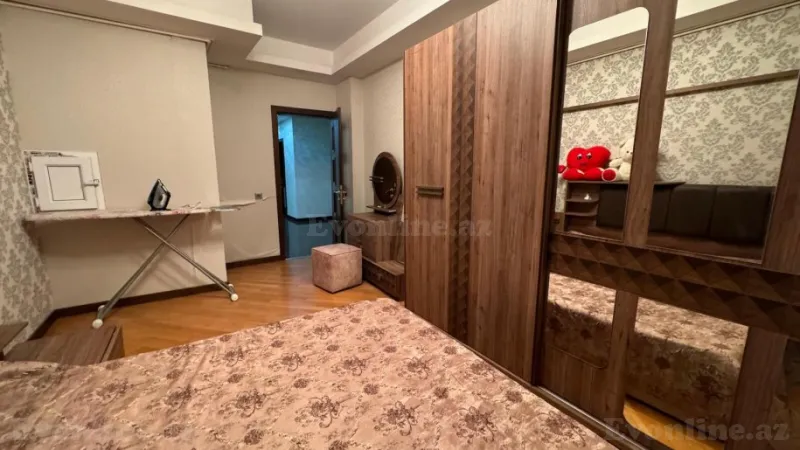 Kirayə verilir 4 otaqlı Mənzil Yeni tikili 200 m² Nərimanov r. - şəkil 6