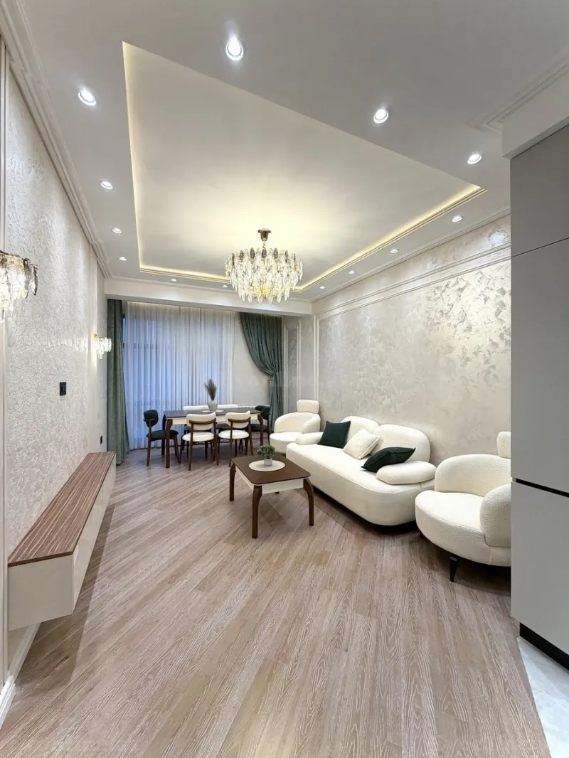 2 otaqlı Mənzil 70 m² Elmlər Akademiyası m. Satılır