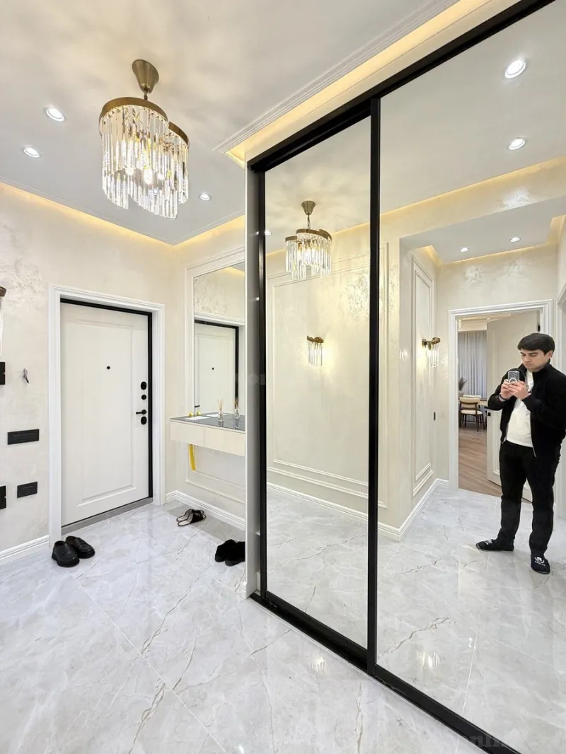 Satılır 2 otaqlı Mənzil Yeni tikili 70 m² Elmlər Akademiyası m. - şəkil 8