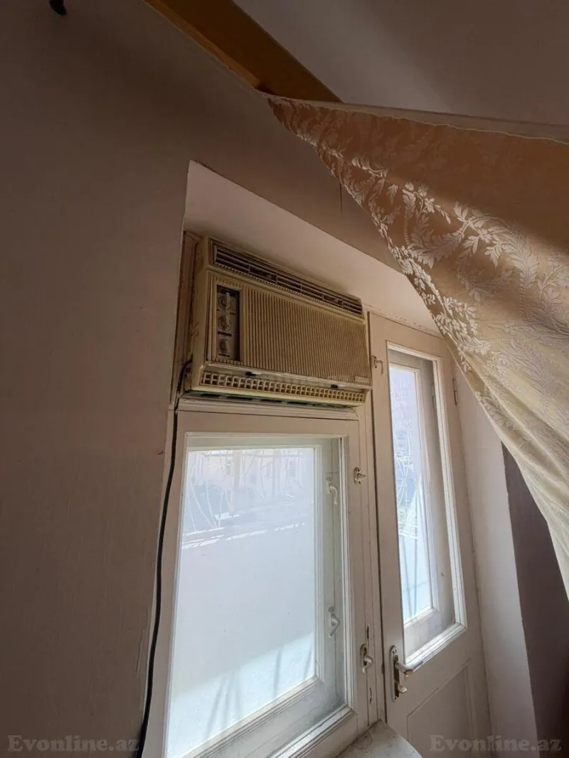 Satılır 4 otaqlı Mənzil Köhnə tikili 110 m² Yeni Yasamal - şəkil 15