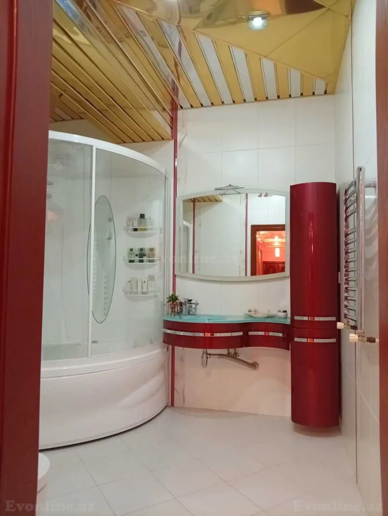 Satılır 4 otaqlı Mənzil Yeni tikili 170 m² 6-cı mikrorayon - şəkil 6