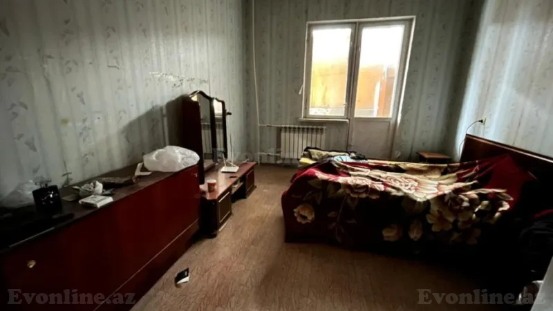 Satılır 2 otaqlı Mənzil Köhnə tikili 65 m² Gənclik m. - şəkil 4