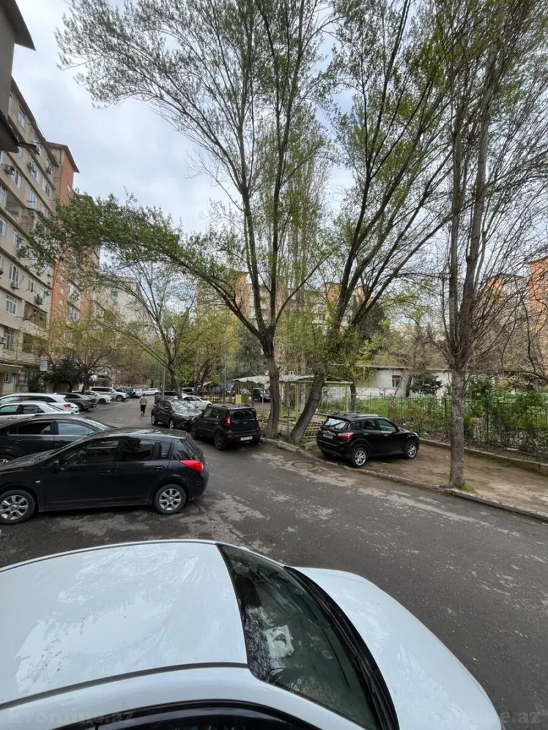 Satılır 2 otaqlı Mənzil Köhnə tikili 65 m² Gənclik m. - şəkil 11