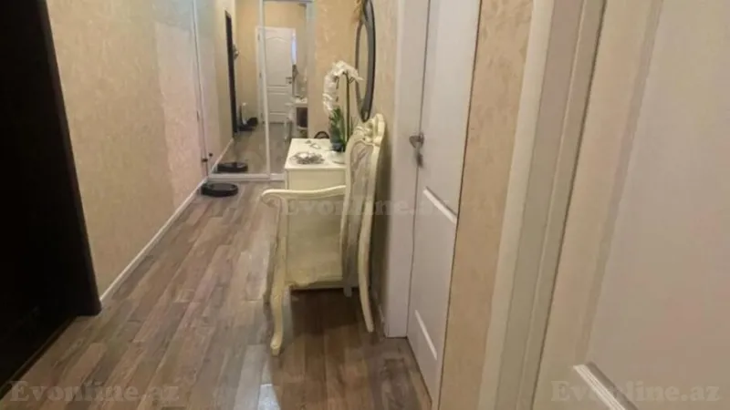 Satılır 2 otaqlı Mənzil Yeni tikili 80 m² İnşaatçılar m. - şəkil 4