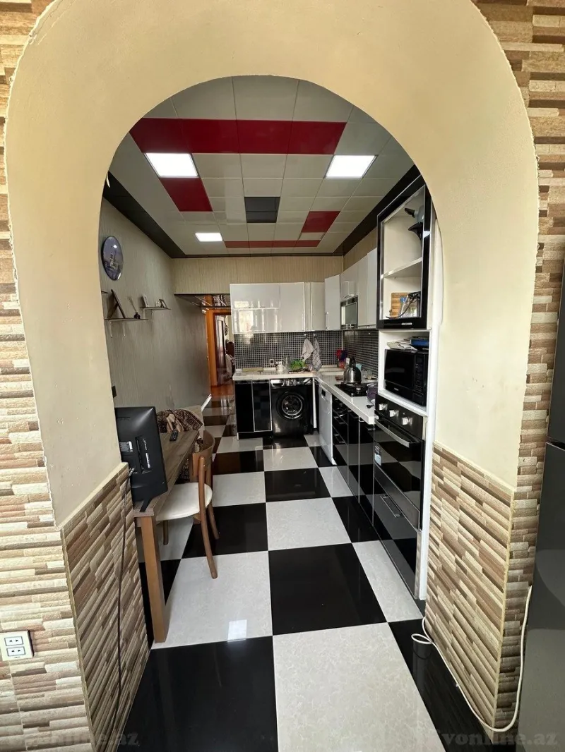 Satılır 3 otaqlı Mənzil Köhnə tikili 100 m² Badamdar - şəkil 5