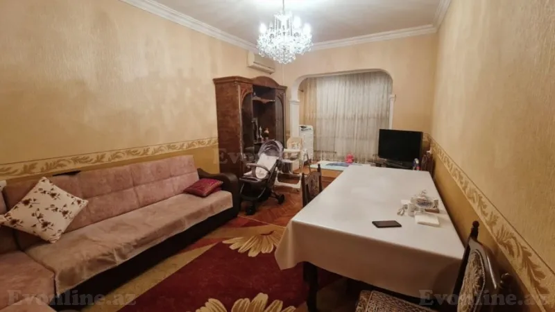 Satılır 4 otaqlı Mənzil Köhnə tikili 115 m² Nərimanov r.