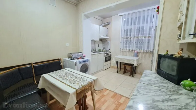 Satılır 4 otaqlı Mənzil Köhnə tikili 115 m² Nərimanov r. - şəkil 4