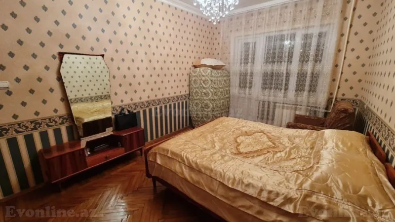 Satılır 4 otaqlı Mənzil Köhnə tikili 115 m² Nərimanov r. - şəkil 9