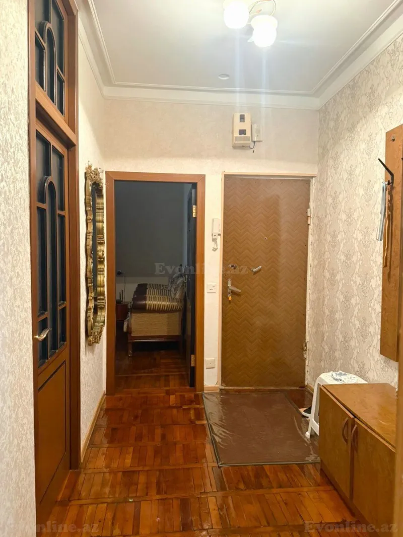 Satılır 4 otaqlı Mənzil Köhnə tikili 115 m² Nərimanov r. - şəkil 17